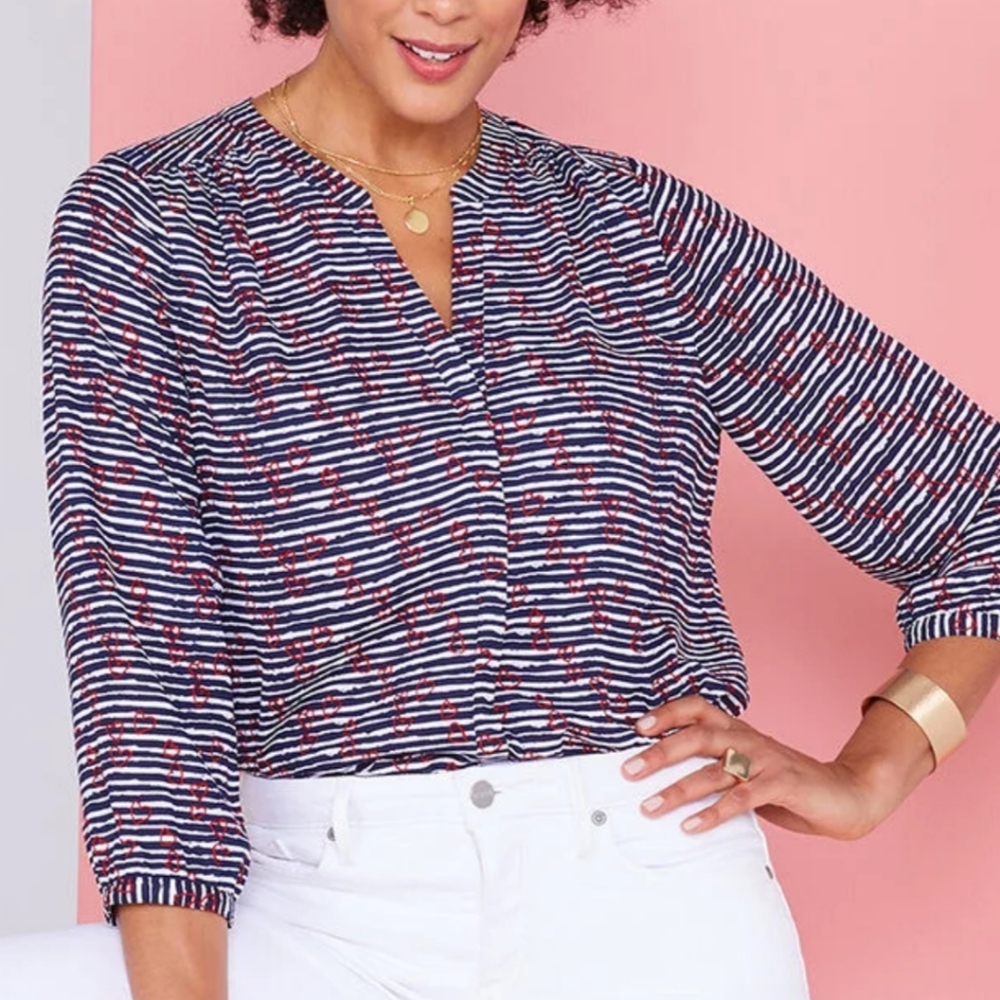 Sale⬇️⬇️Large heart blouse